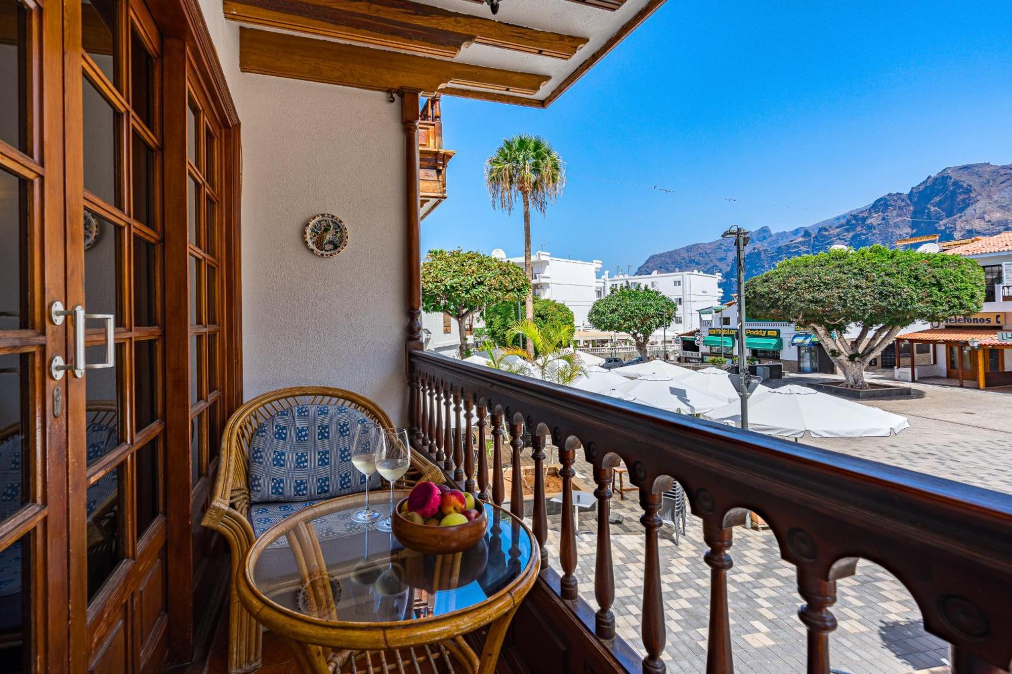 Cozy Two Bedrooms Apartament In The Heart Of Los Gigantes Acantilado de los Gigantes Exteriör bild